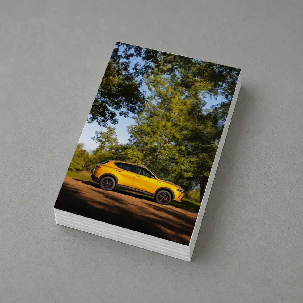 Dodge Hornet Yellow SUV Green Trees – Postcards