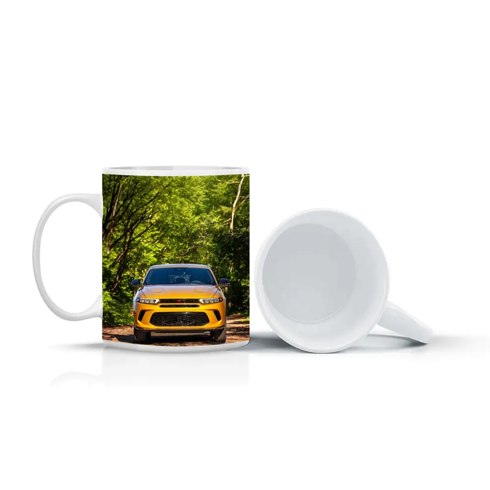 Dodge Hornet Yellow SUV Forest Trail – Mugs