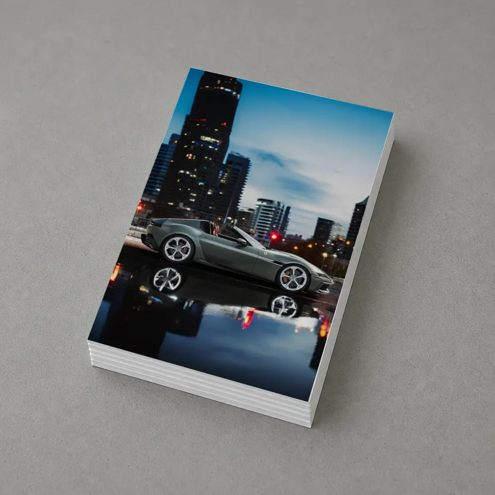 Ferrari 12 Cilindri Green City Night – Postcards