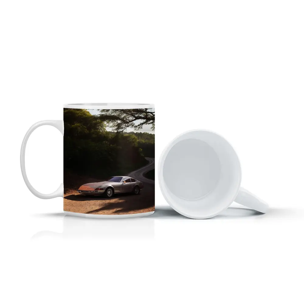 Ferrari 365 GTB4 Daytona Country Road – Mugs