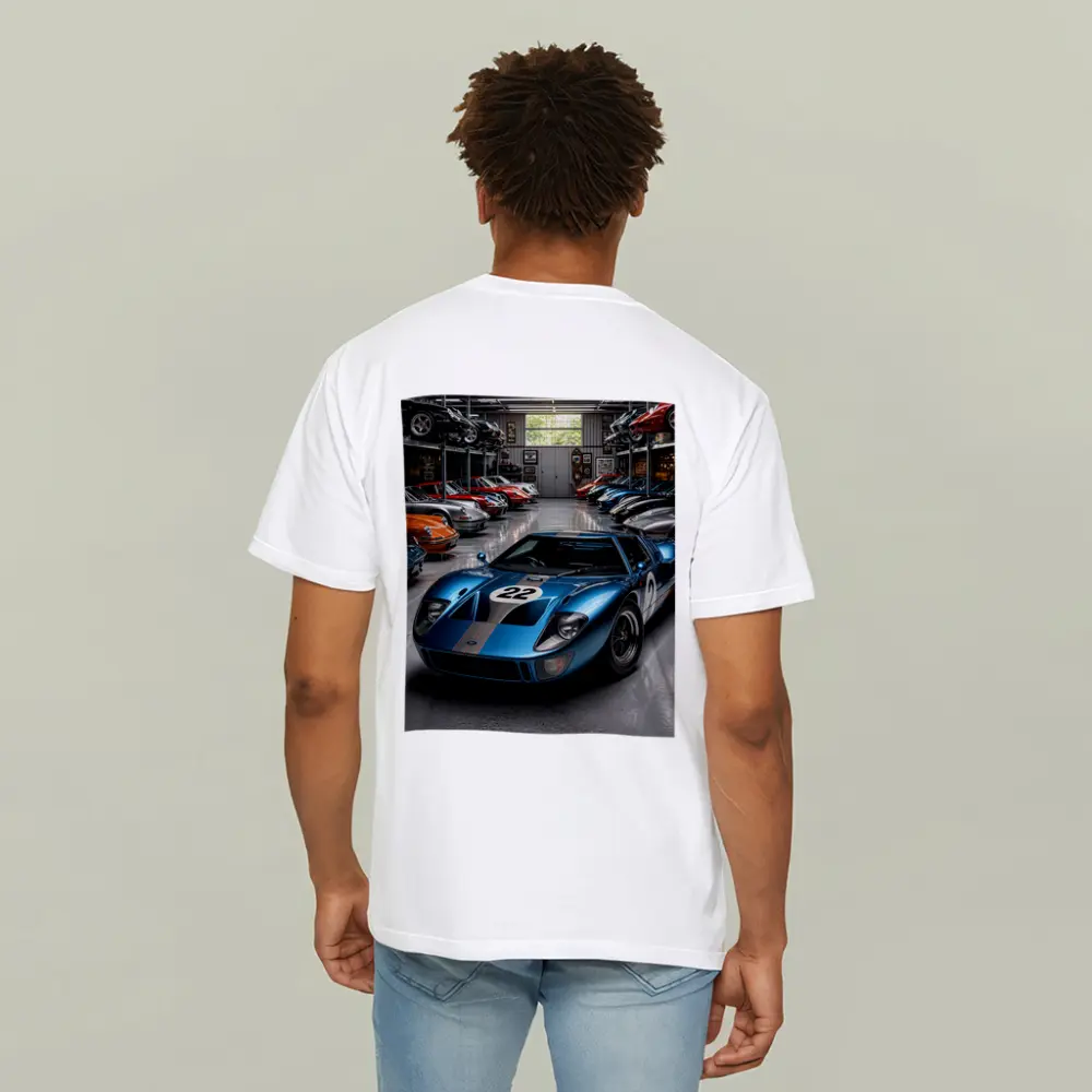 Ford GT40 Racing Car Collector Garage Scene – T-Shirts