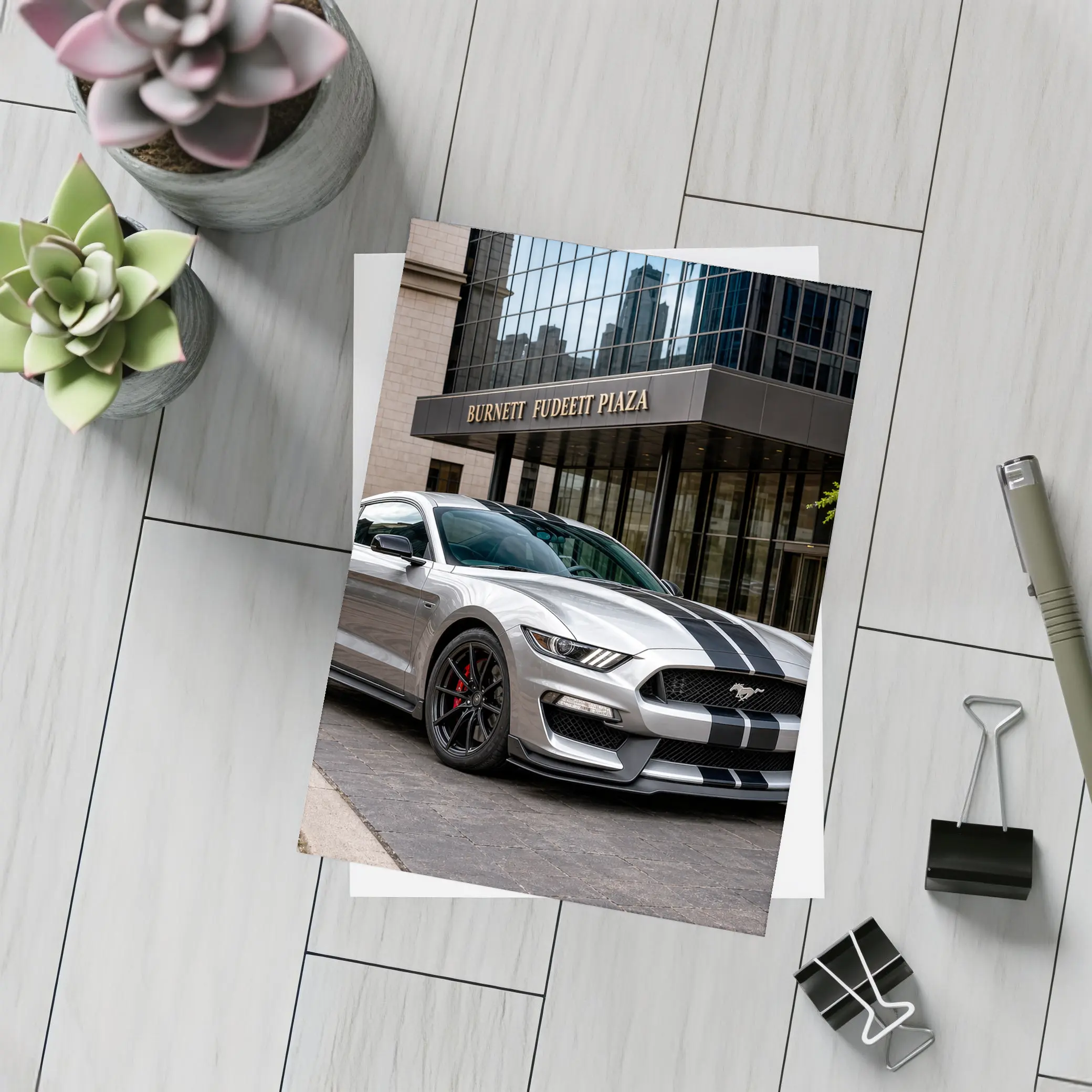 Ford Mustang Shelby GT500 Dallas City Street – Postcards