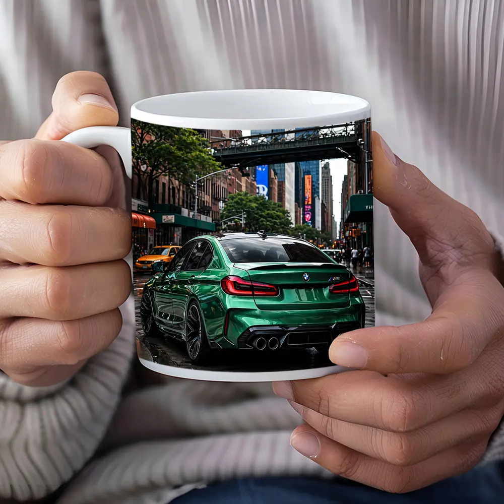 BMW M5 Green Rear New York Street – Mugs