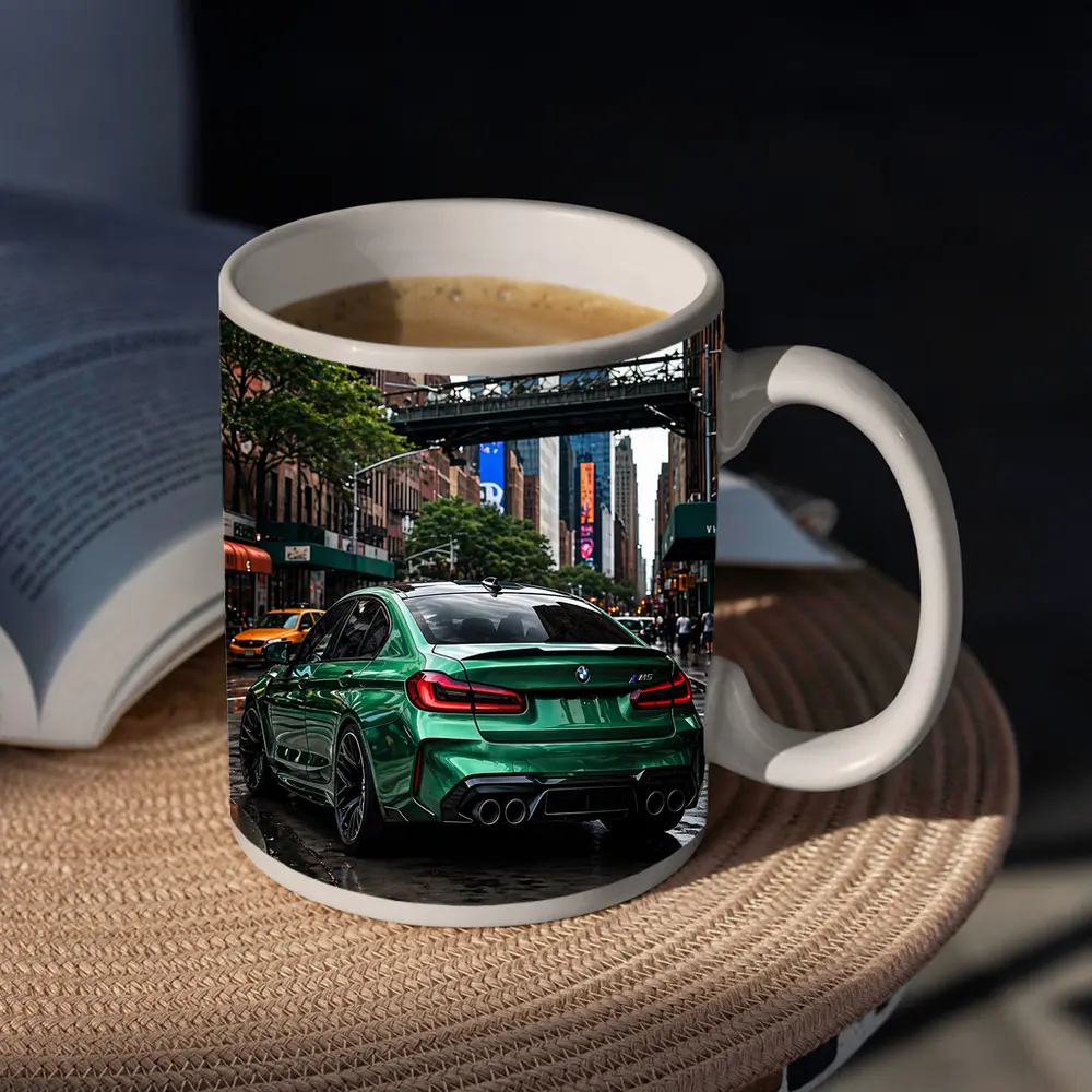 BMW M5 Green Rear New York Street – Mugs