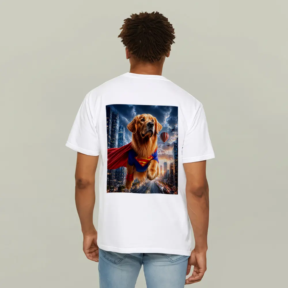 Golden Retriever Superman Flying Over City – T-Shirts