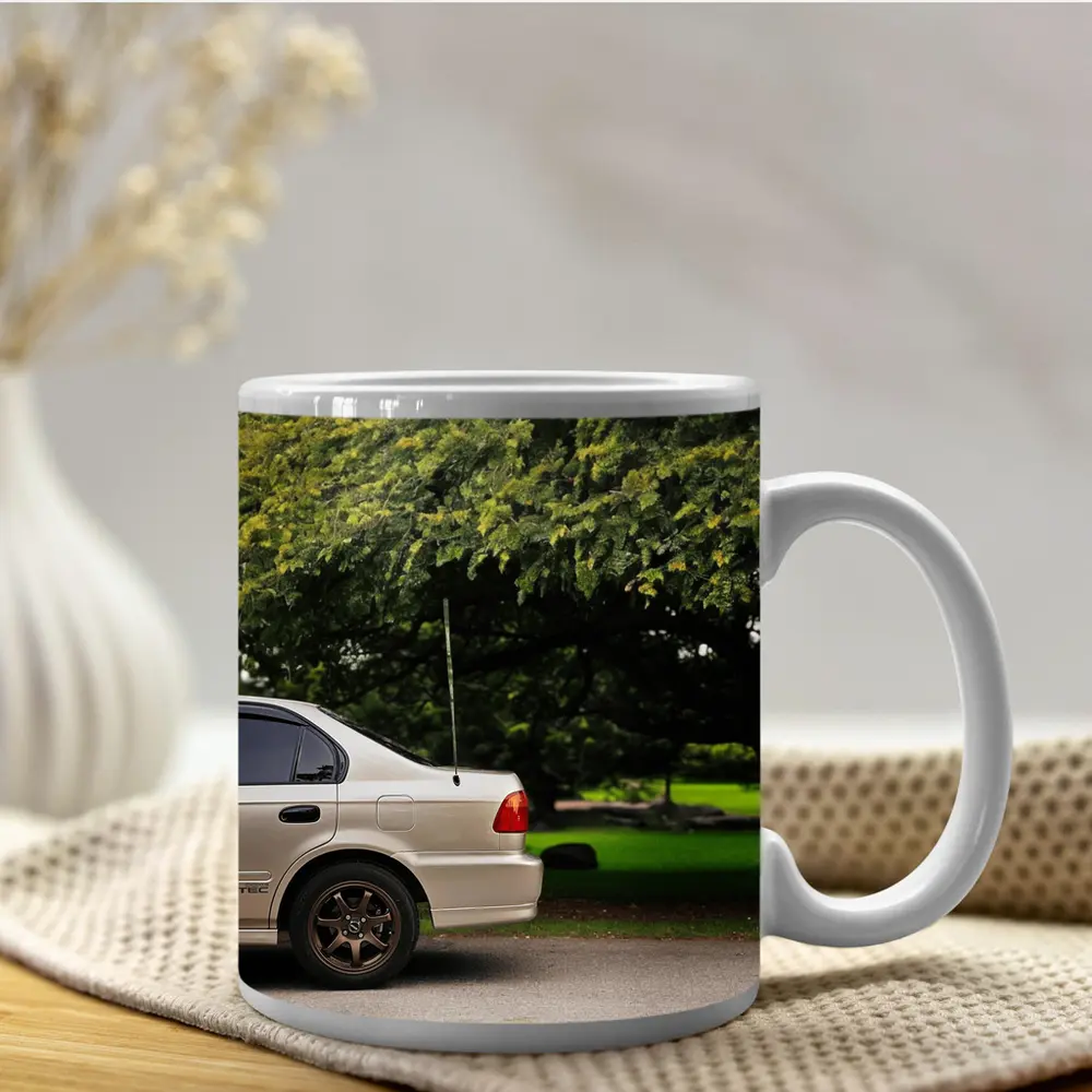 Honda Civic VTEC Sedan Park Setting – Mugs