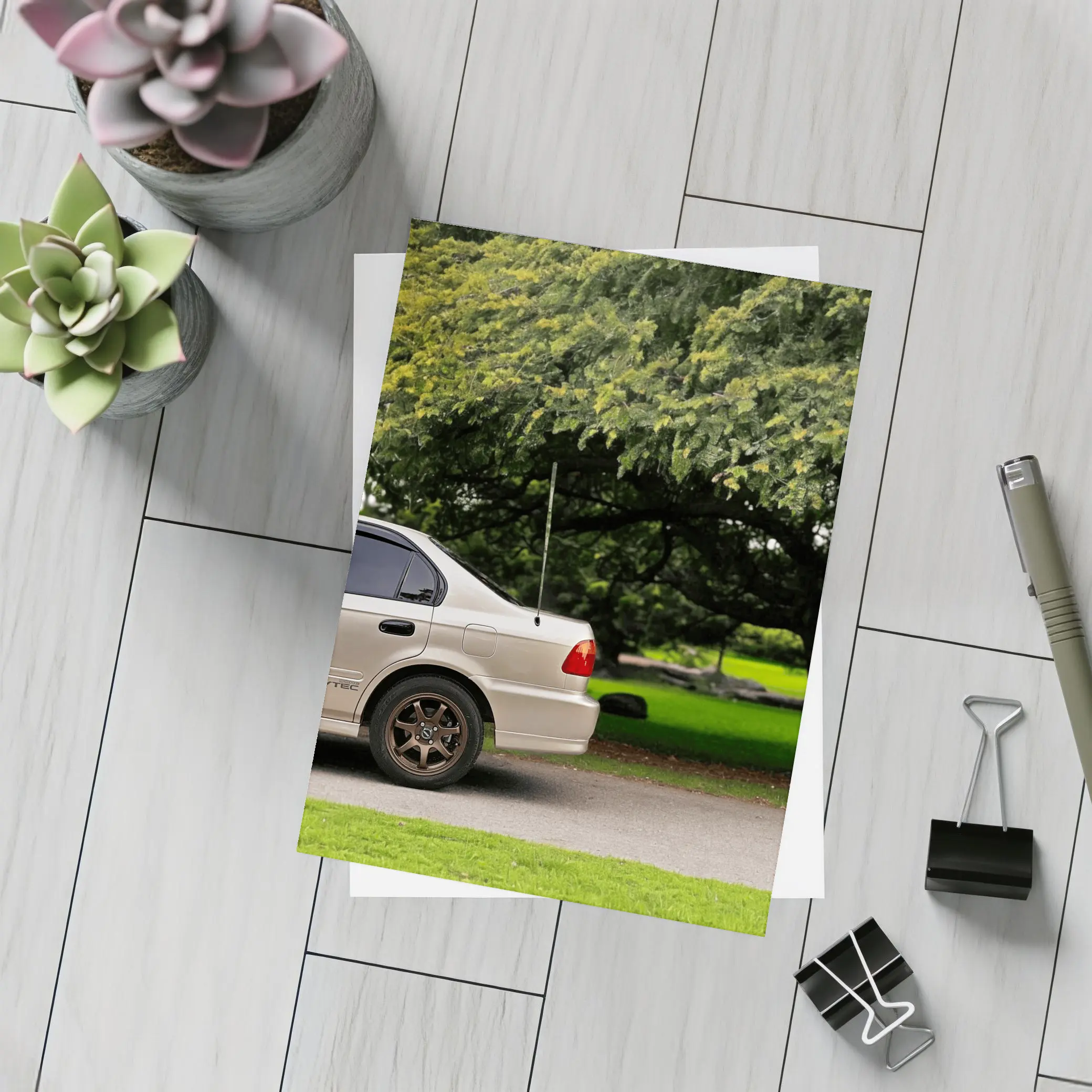 Honda Civic VTEC Sedan Park Setting – Postcards