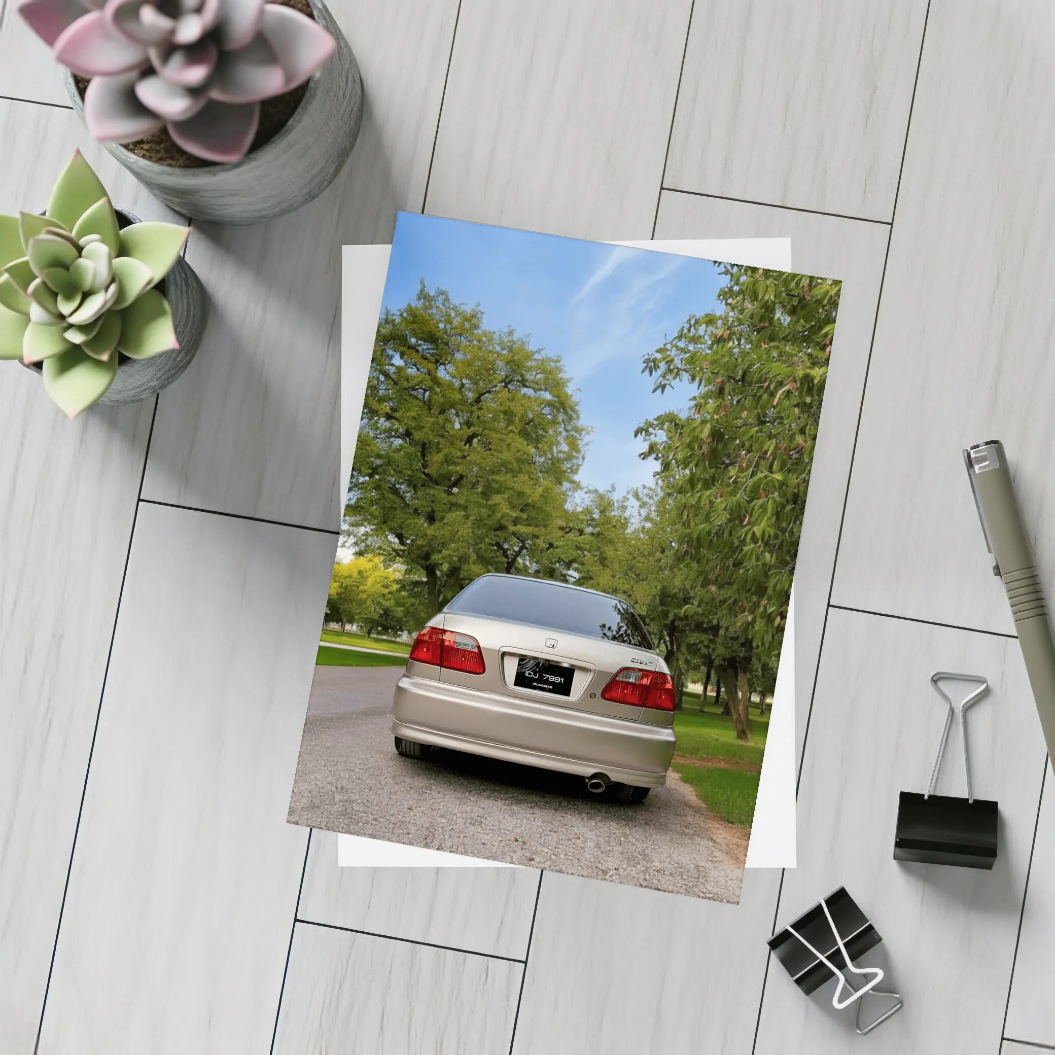 Honda Civic Sedan Rear View Green Trees – Postcards