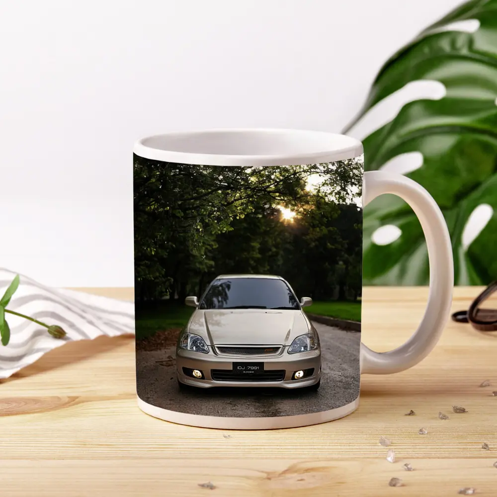 Honda Civic Parked Under Green Trees – Mugs