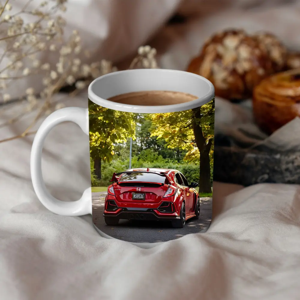 Red Honda Civic Type R Park Setting – Mugs