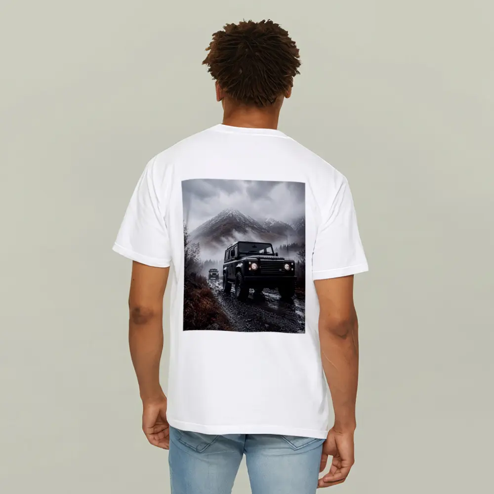 Land Rover Defender on Misty Mountain Trail – T-Shirts
