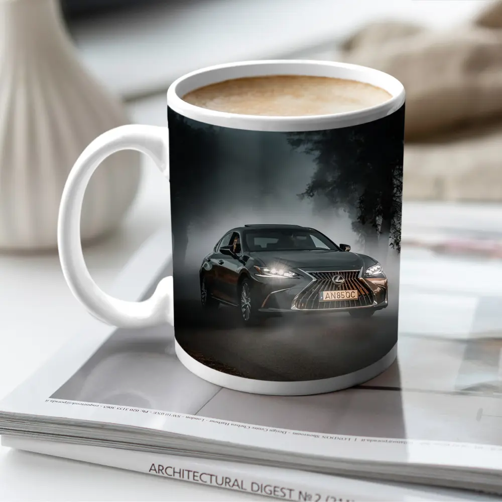 Lexus ES Dark Foggy Forest Night Drive – Mugs