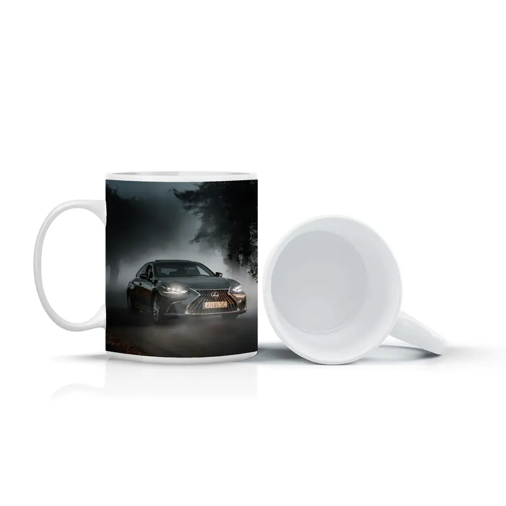 Lexus ES Dark Foggy Forest Night Drive – Mugs