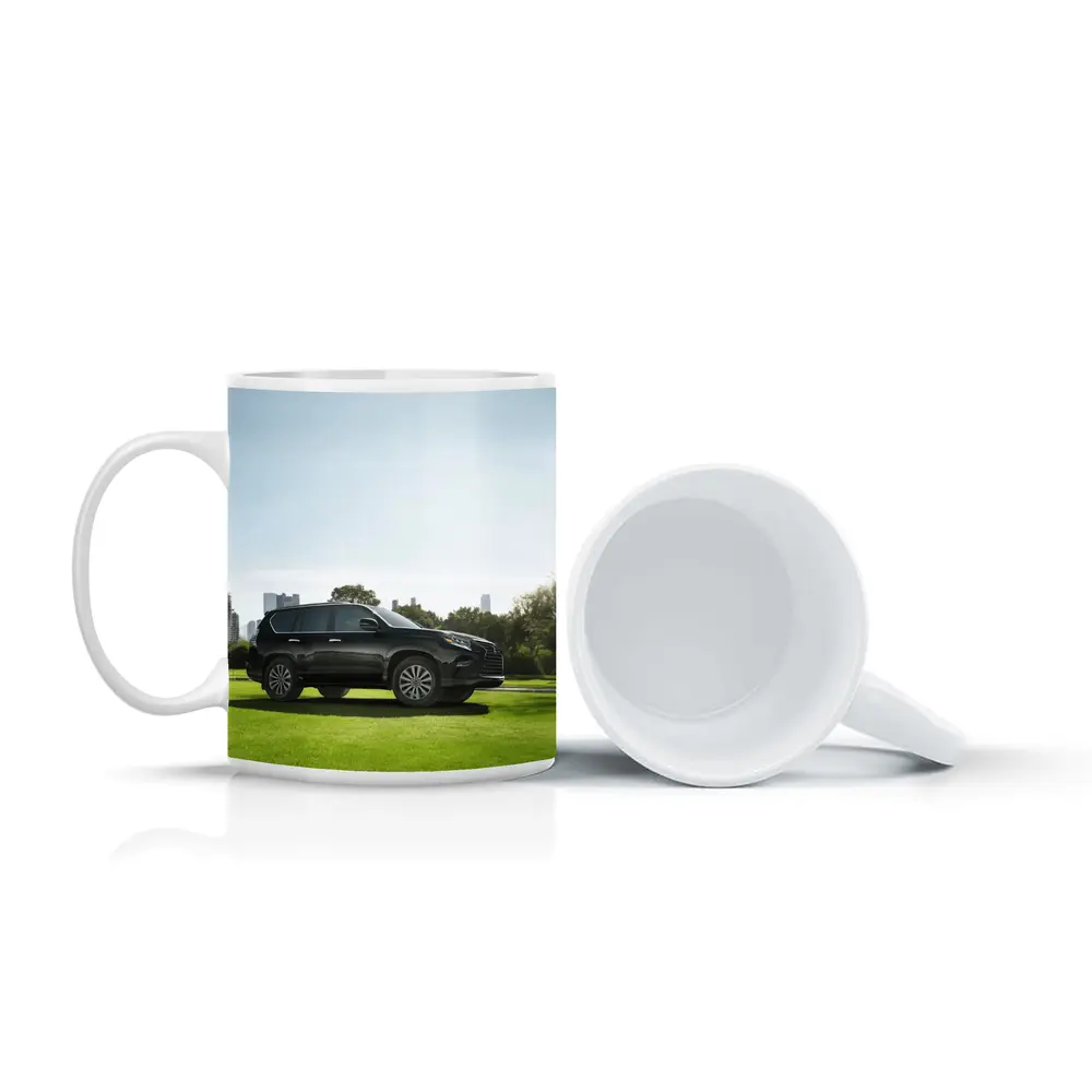 Black Lexus GX City Skyline Green Lawn – Mugs