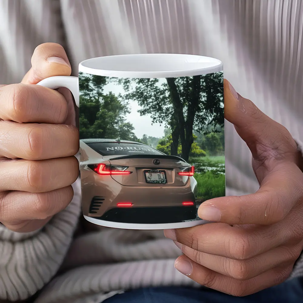 Lexus RC Rear View Rainy Forest – Mugs