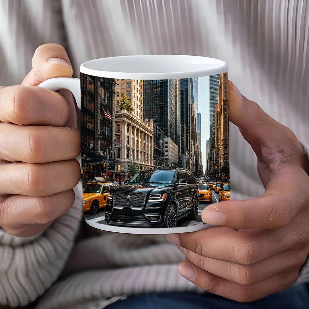 Lincoln Navigator Black SUV New York Street – Mugs