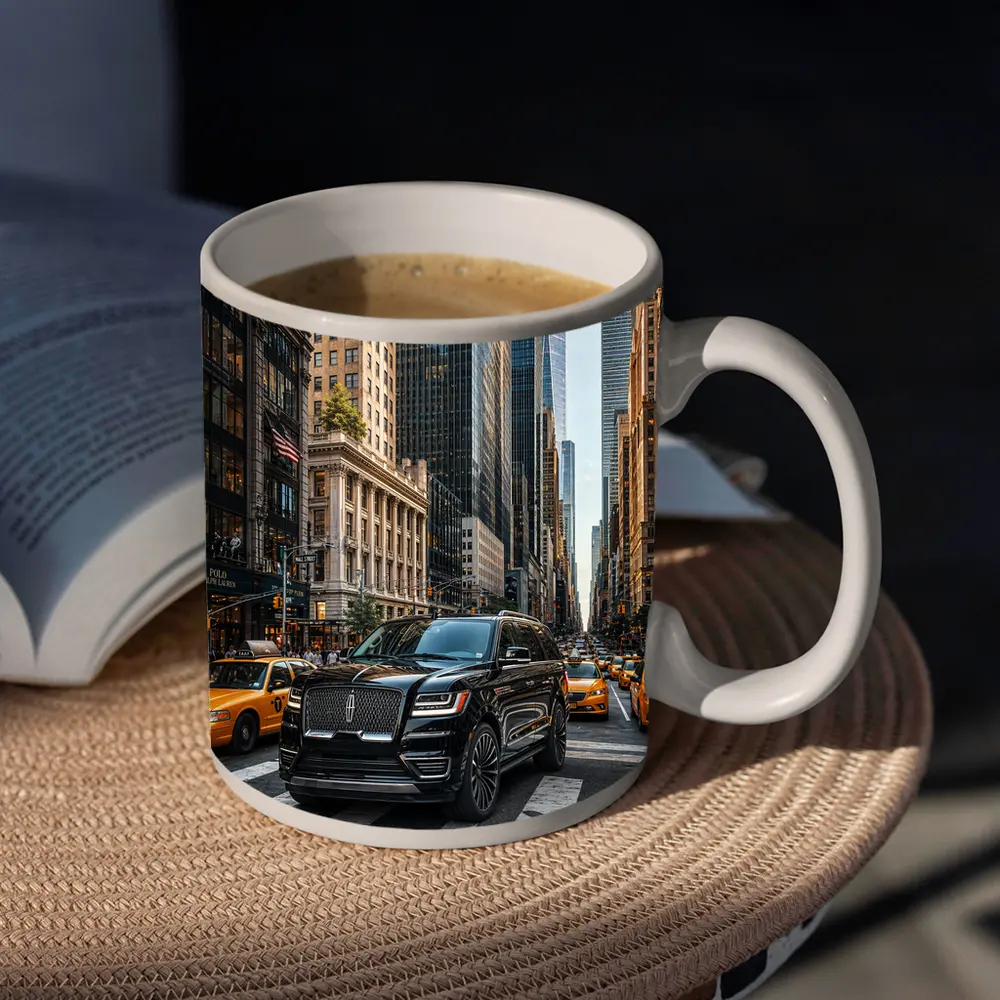 Lincoln Navigator Black SUV New York Street – Mugs