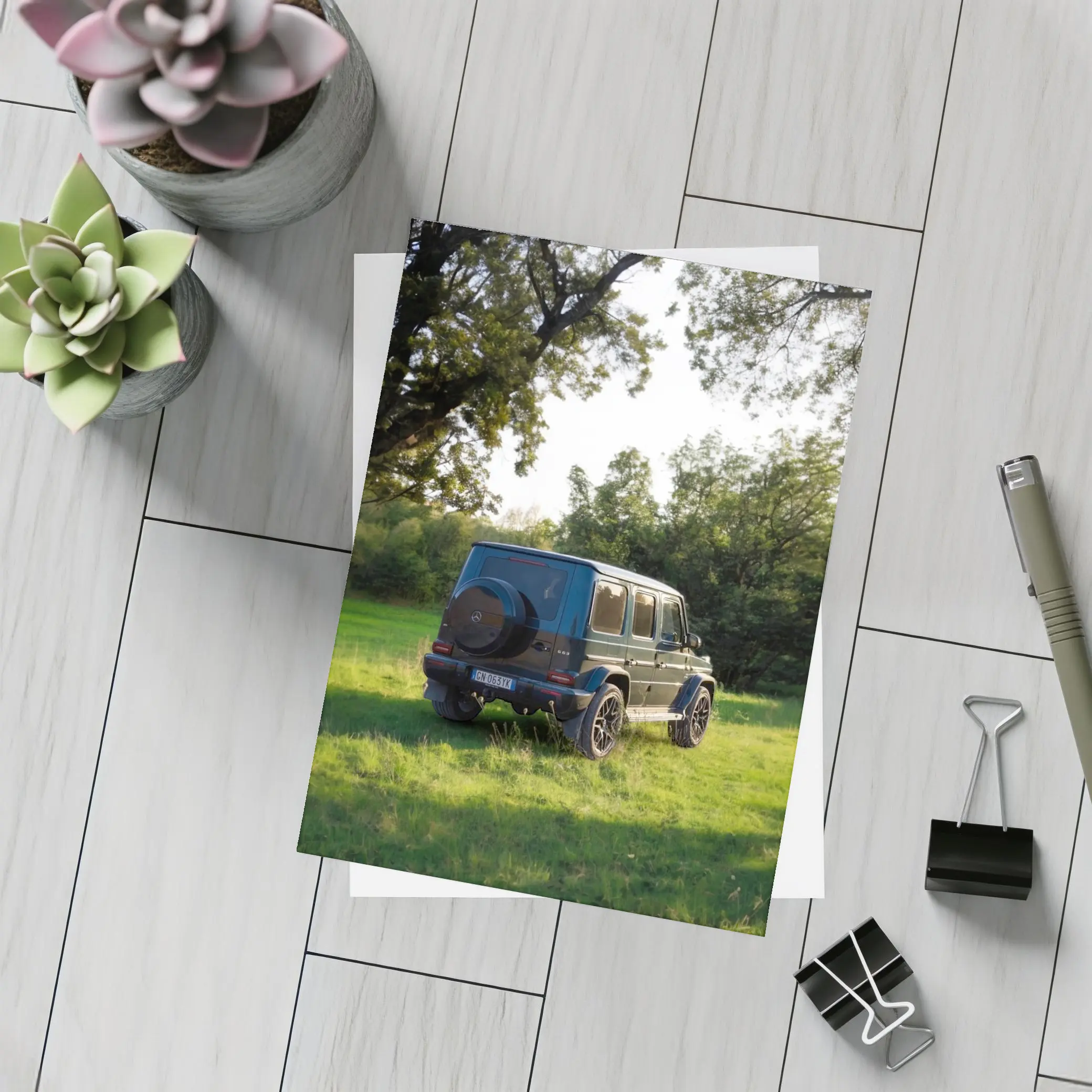 Mercedes AMG G Class Green Meadow – Postcards