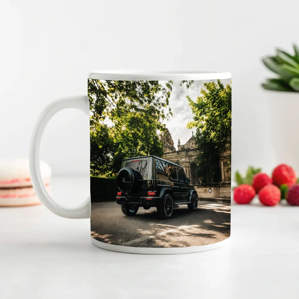 Mercedes AMG G Class Black Urban Street – Mugs
