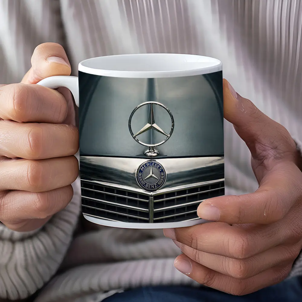 Mercedes Benz Classic Hood Star Close Up – Mugs