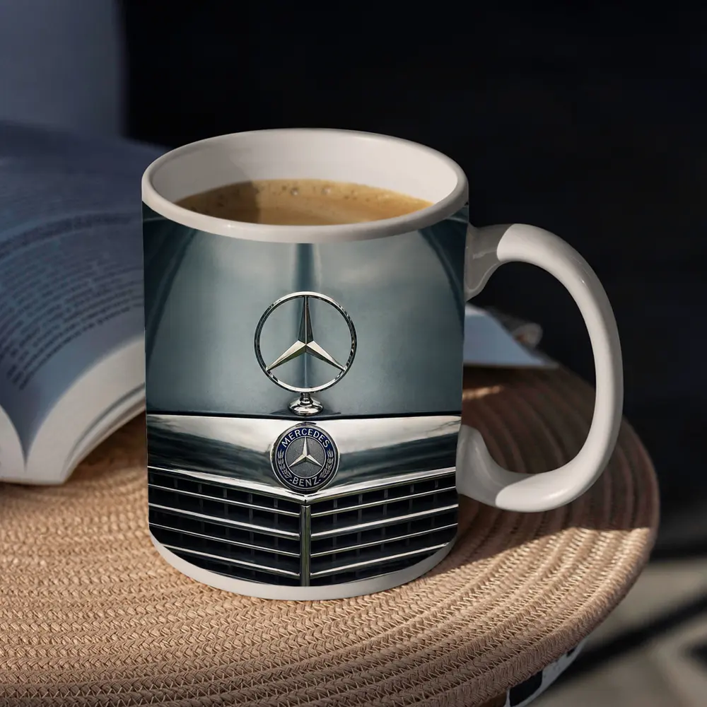 Mercedes Benz Classic Hood Star Close Up – Mugs