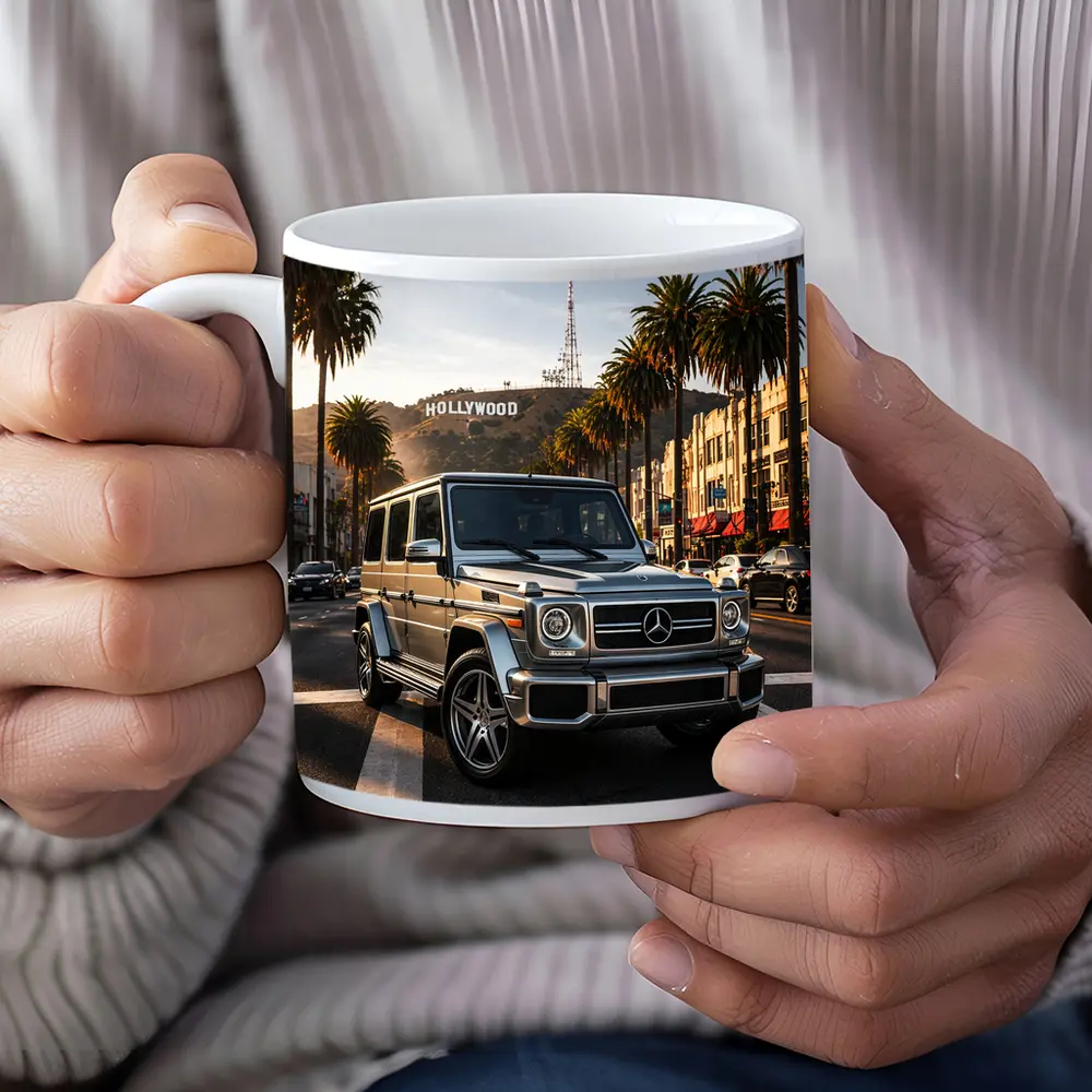 Mercedes G Wagen Hollywood Los Angeles Street – Mugs
