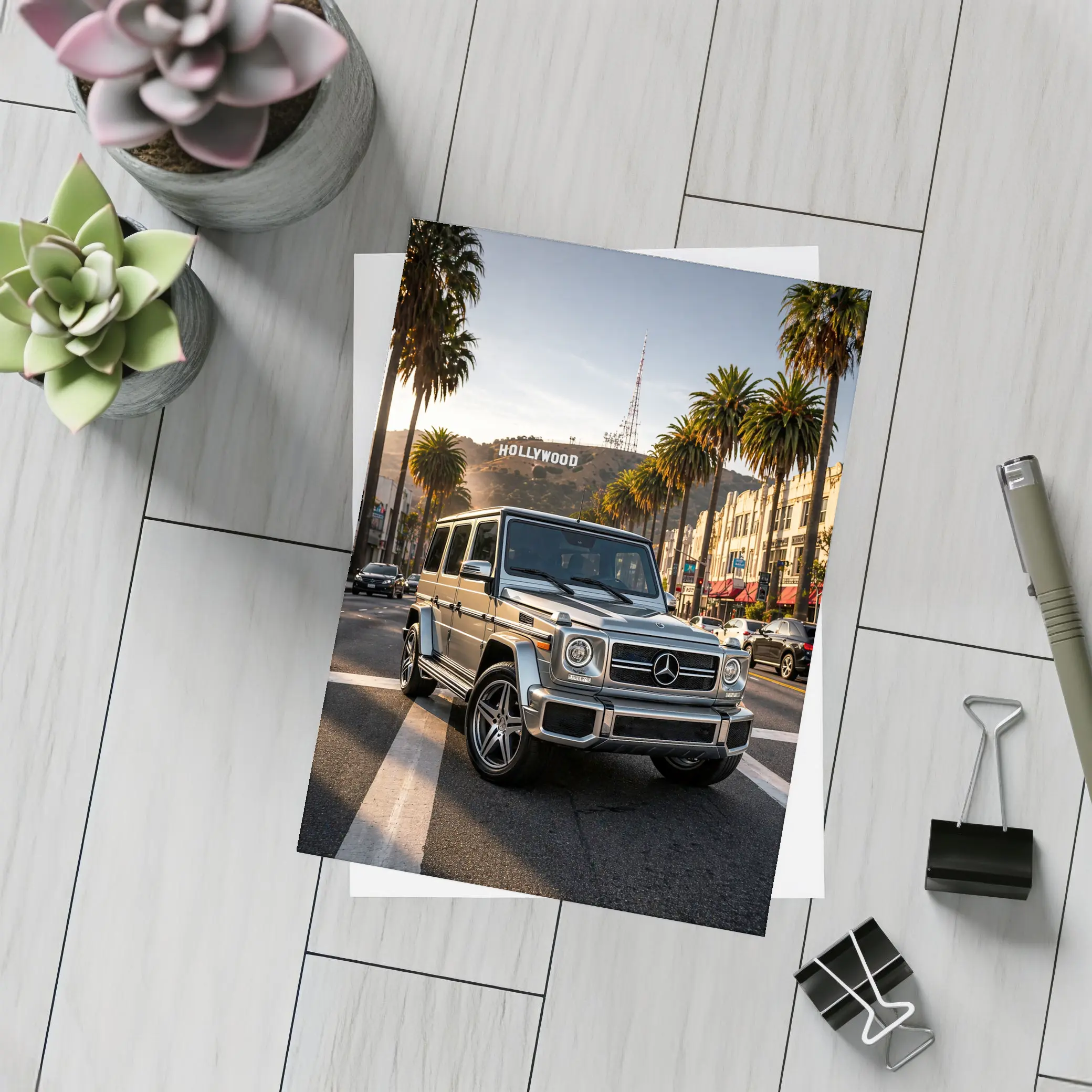 Mercedes G Wagen Hollywood Los Angeles Street – Postcards