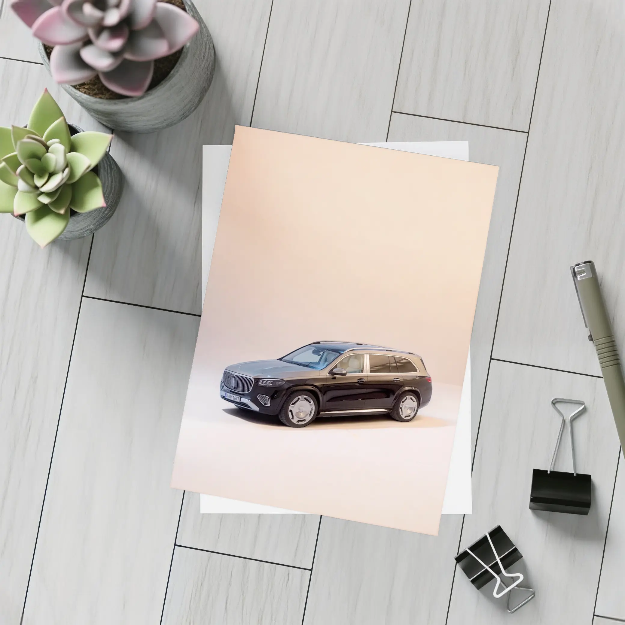 Mercedes Maybach GLS 600 Beige Studio – Postcards