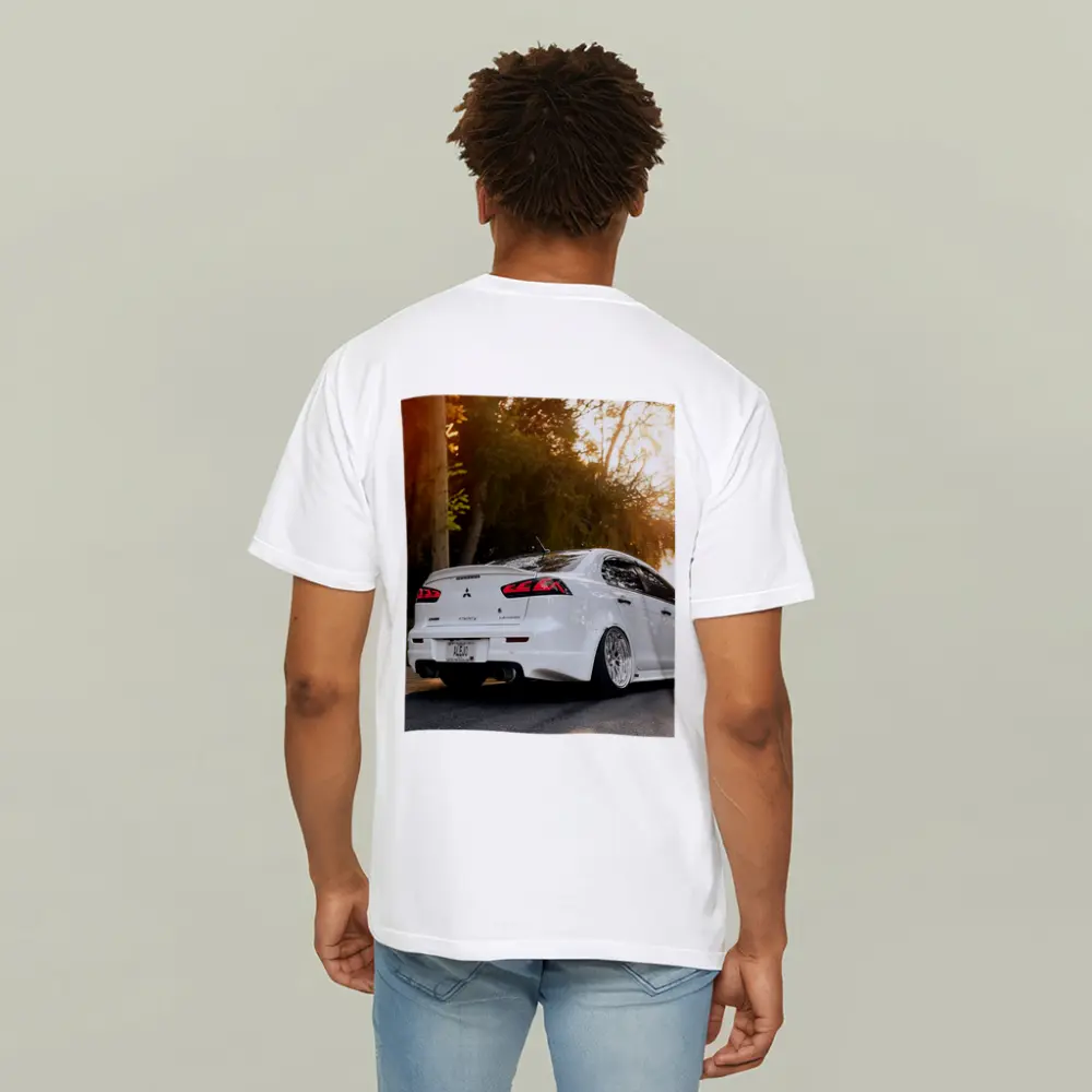 Mitsubishi Lancer White Car Sunset Street – T-Shirts
