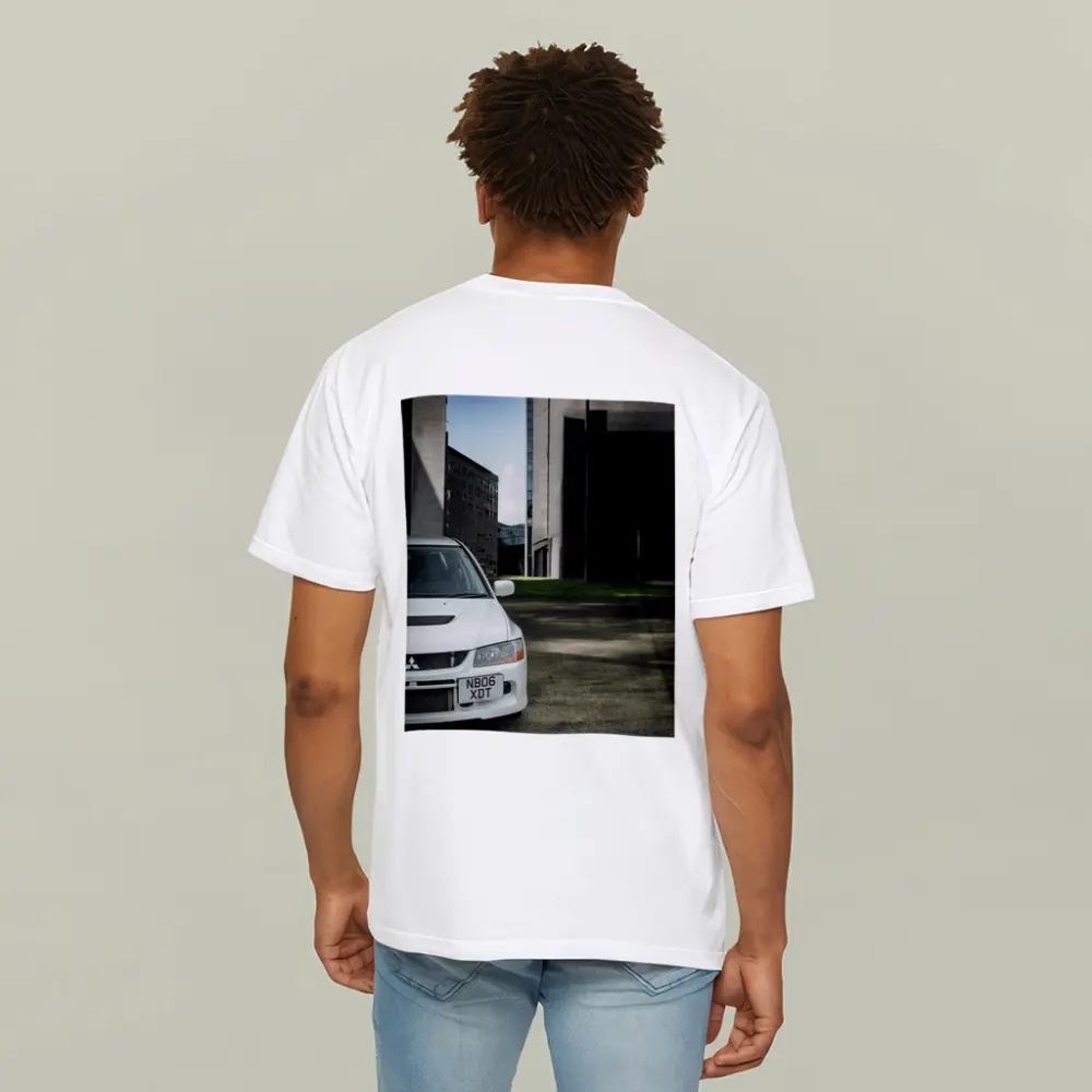 Mitsubishi Lancer Evo White Urban Setting – T-Shirts