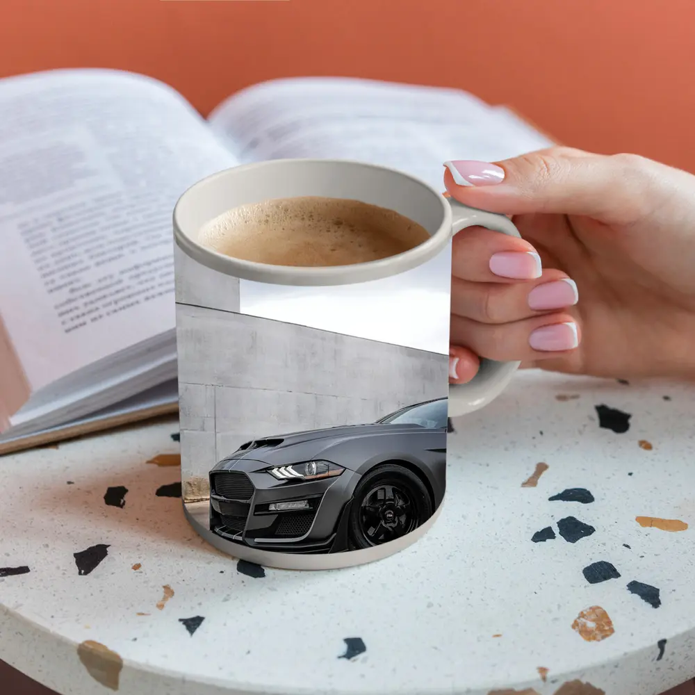 Ford Mustang Shelby GT500 Against Concrete Wall – Mugs