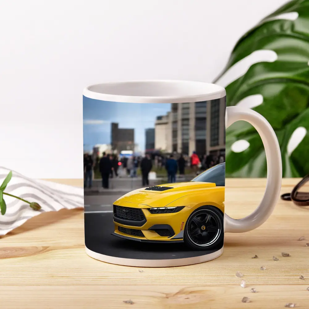 Yellow Ford Mustang Urban City Street – Mugs