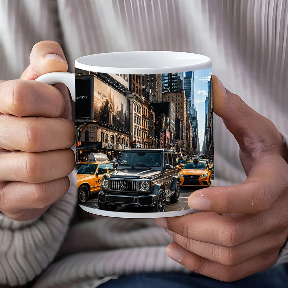 Mercedes G Wagon Black SUV New York Street – Mugs