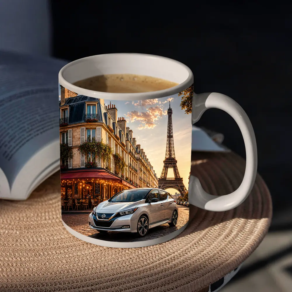 Nissan Leaf Parked Near Eiffel Tower Paris – Mugs