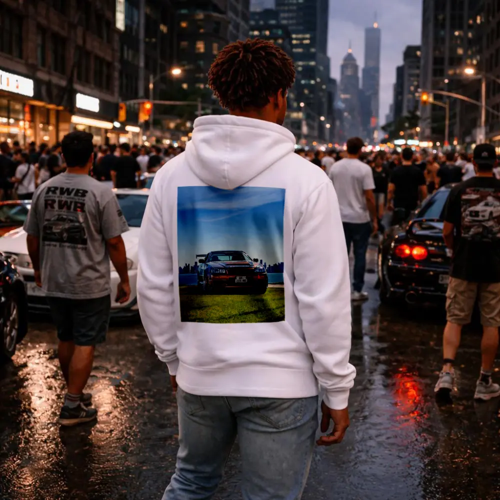 Nissan Skyline GT-R R34 City Skyline View – Hoodies