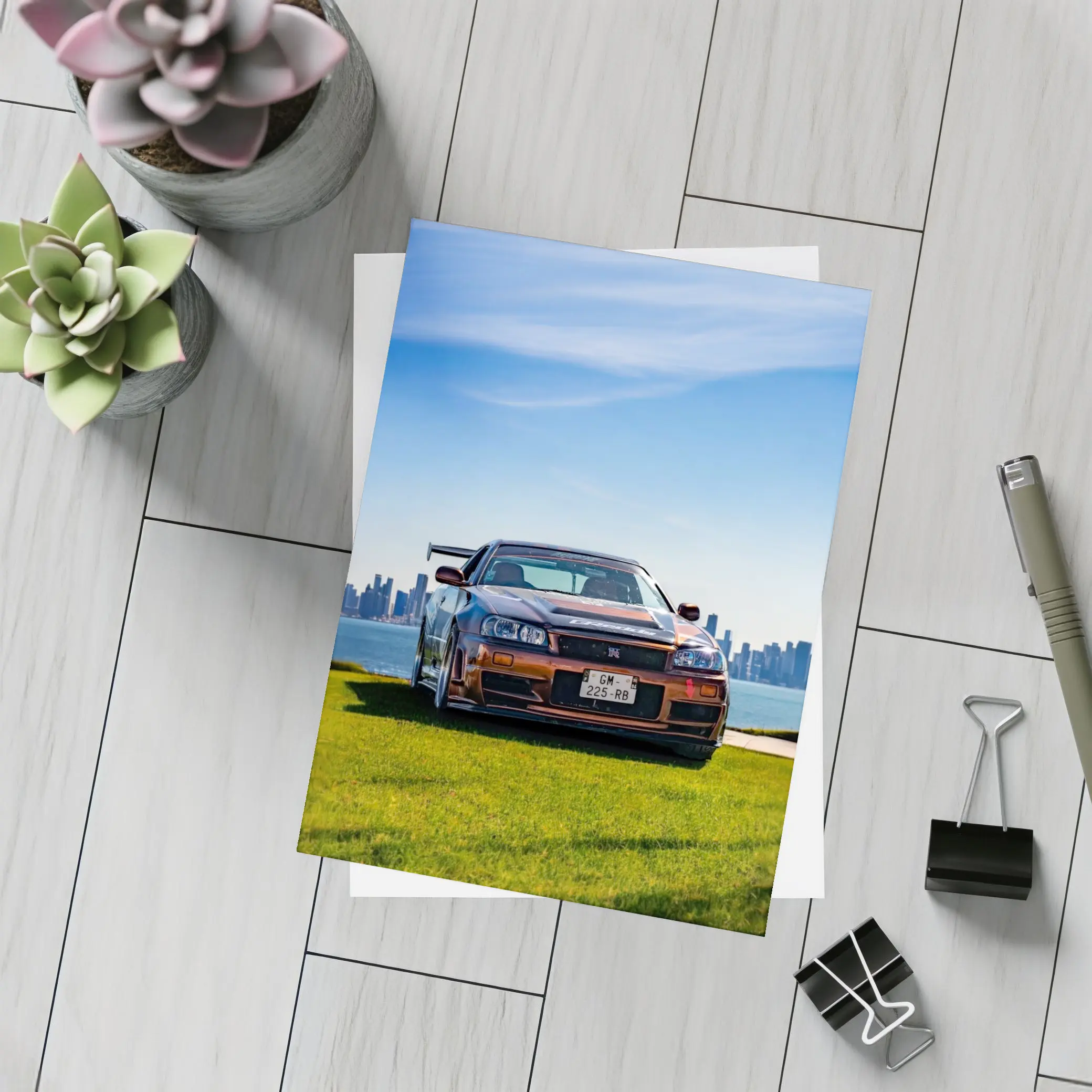 Nissan Skyline GT-R R34 City Skyline View – Postcards