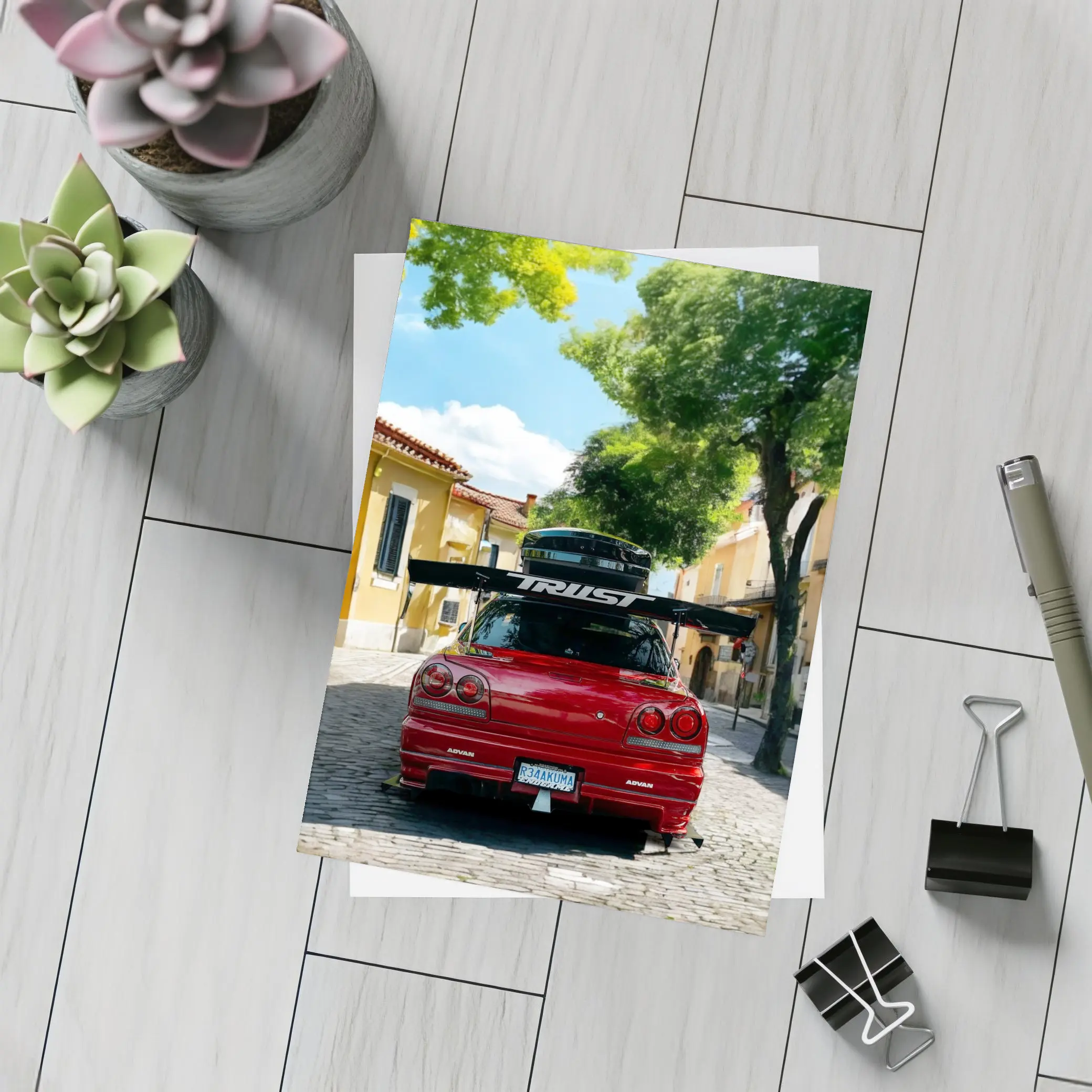 Nissan Skyline GT-R R34 Red Street Scene – Postcards