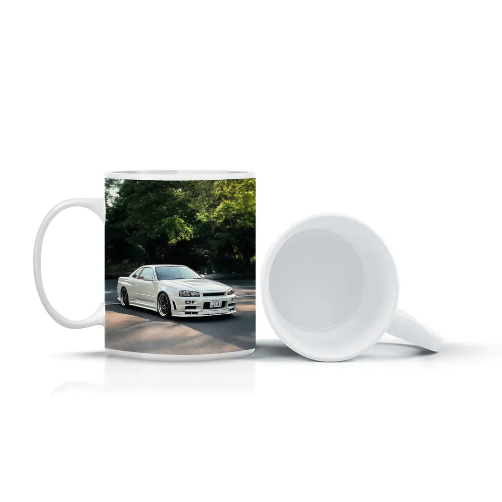 Nissan Skyline GT-R R34 White Street Scene – Mugs