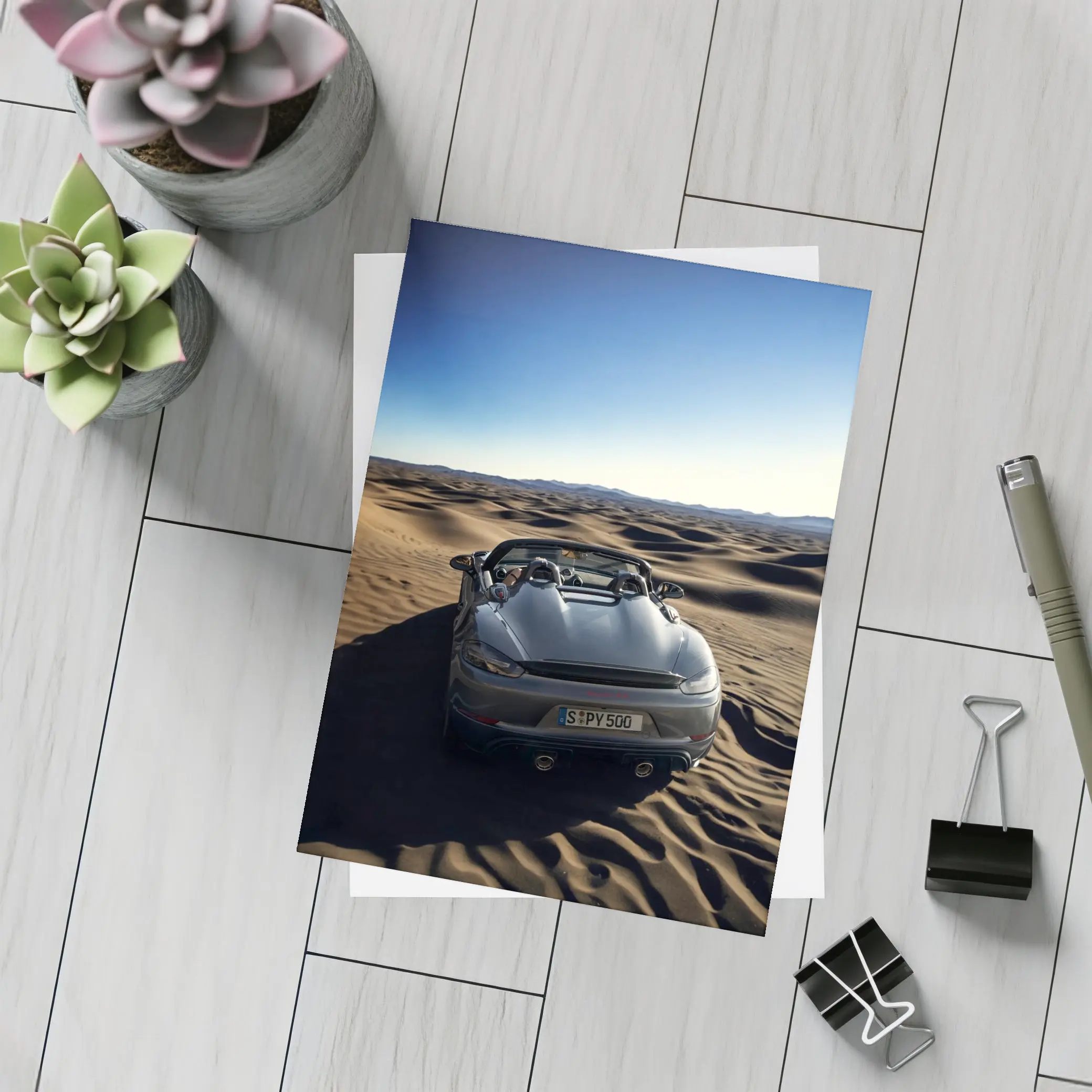 Porsche 718 Spyder RS Desert Dunes – Postcards
