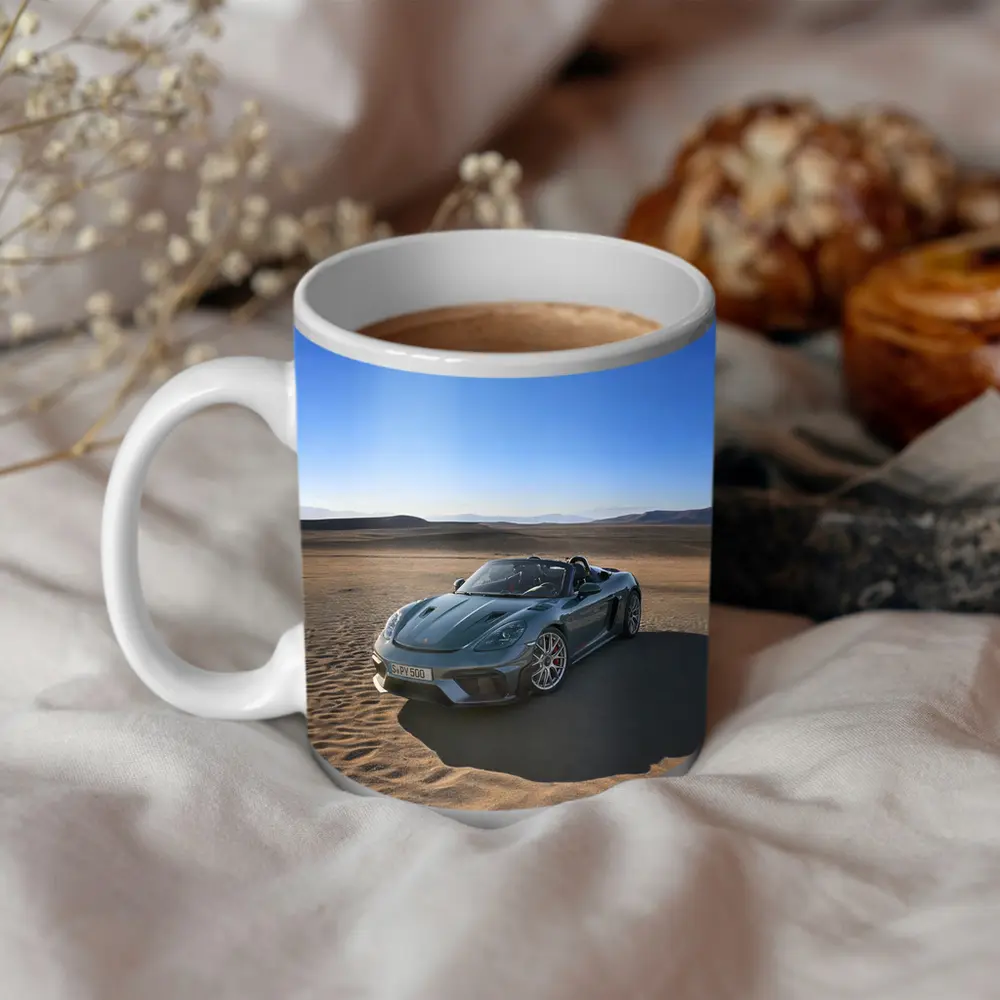 Porsche 718 Spyder RS Desert Sand – Mugs