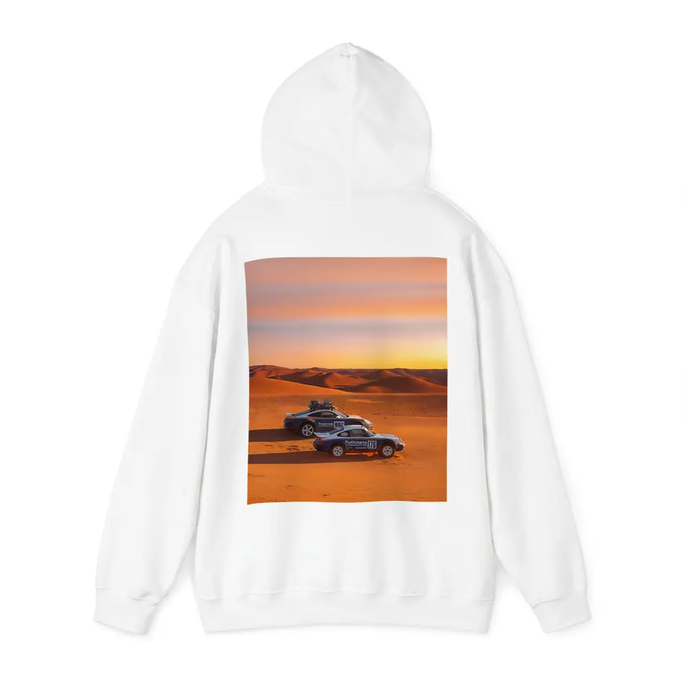 Porsche 911 Dakar Rally Desert Sunset – Hoodies