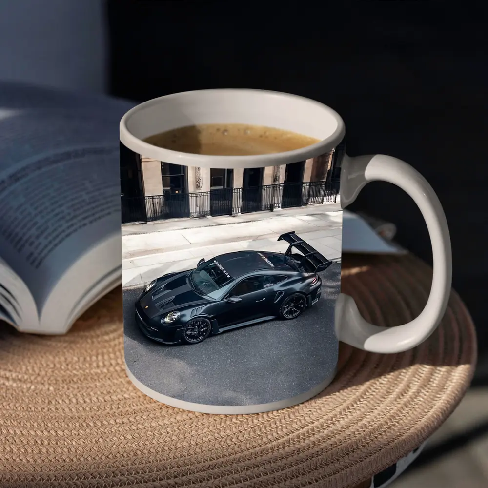 Porsche 911 GT3 RS Black City Street – Mugs