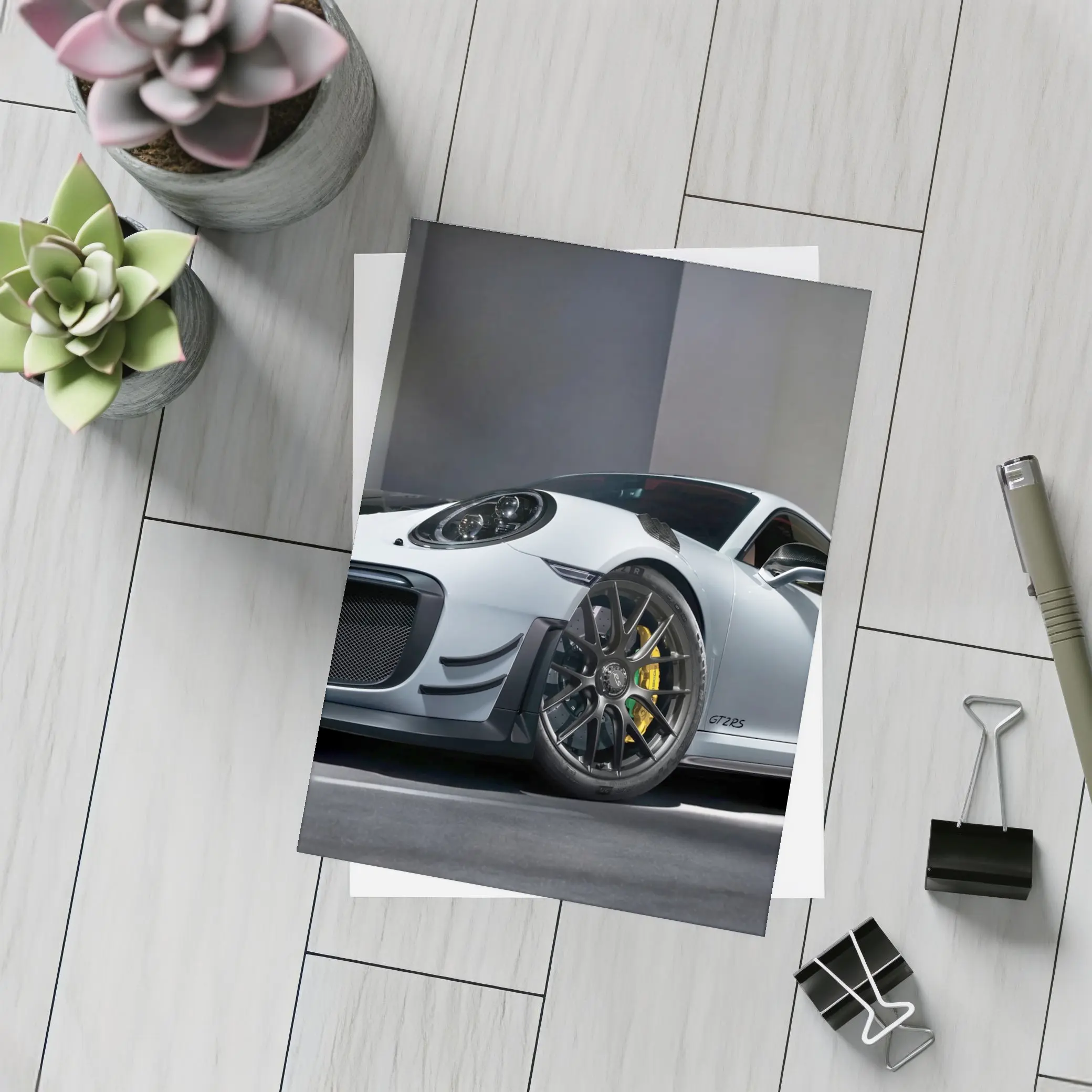 Porsche 911 GT2 RS Silver Garage – Postcards