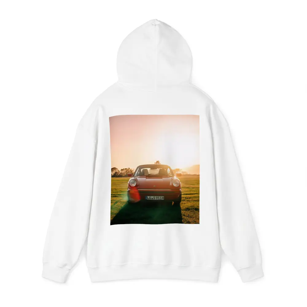Porsche 911 Classic Red Sunset Field – Hoodies
