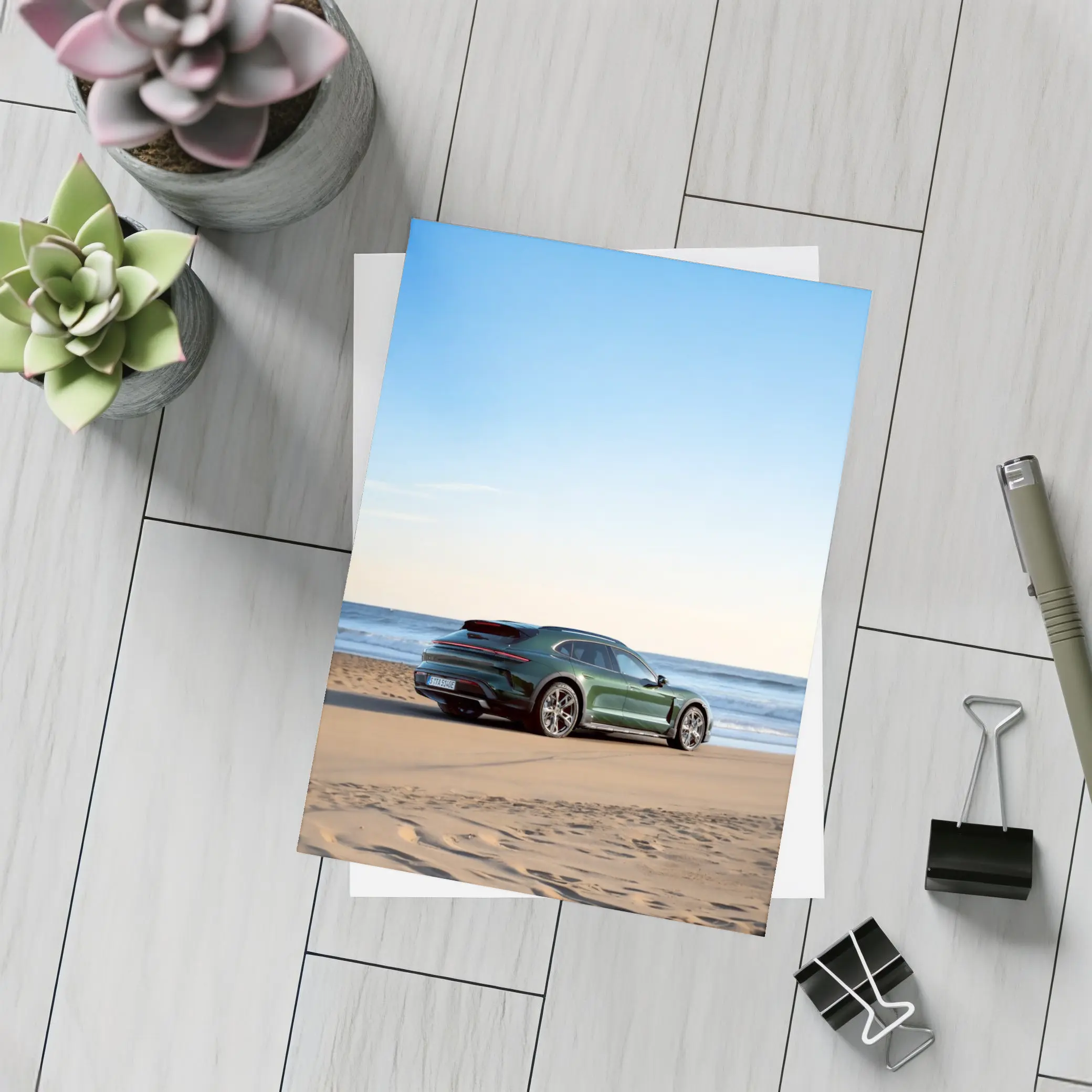 Porsche Taycan Cross Turismo Green Beach – Postcards