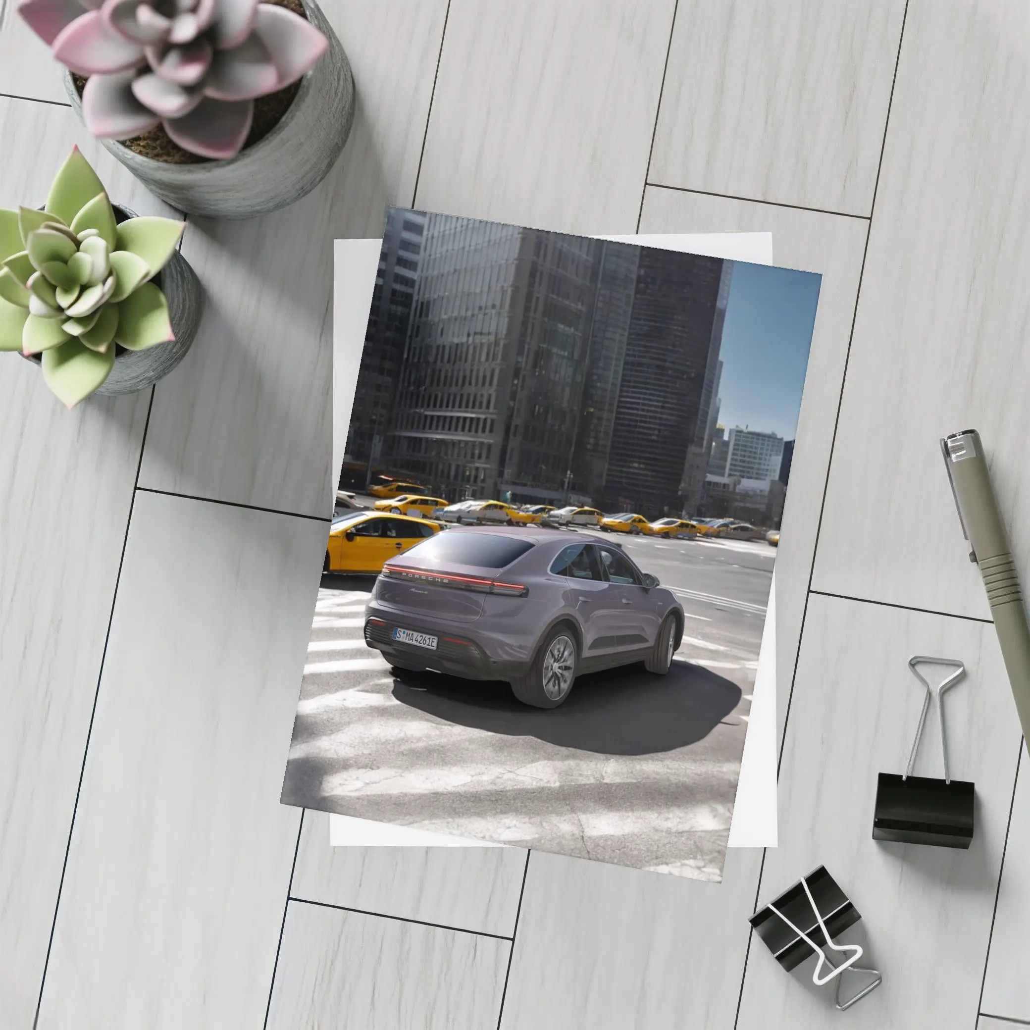 Porsche Macan City Streets Urban Background – Postcards