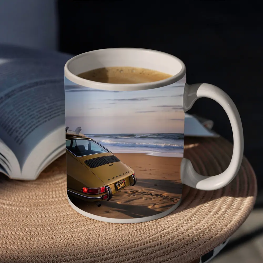 Vintage Porsche 911 Parked On Sandy Beach – Mugs