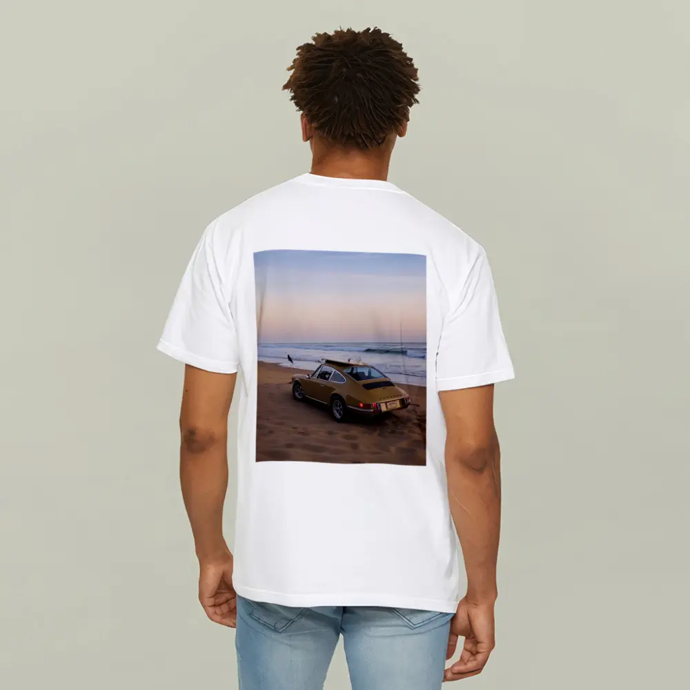 Porsche 911 Classic Gold Car Beach Sunset – T-Shirts