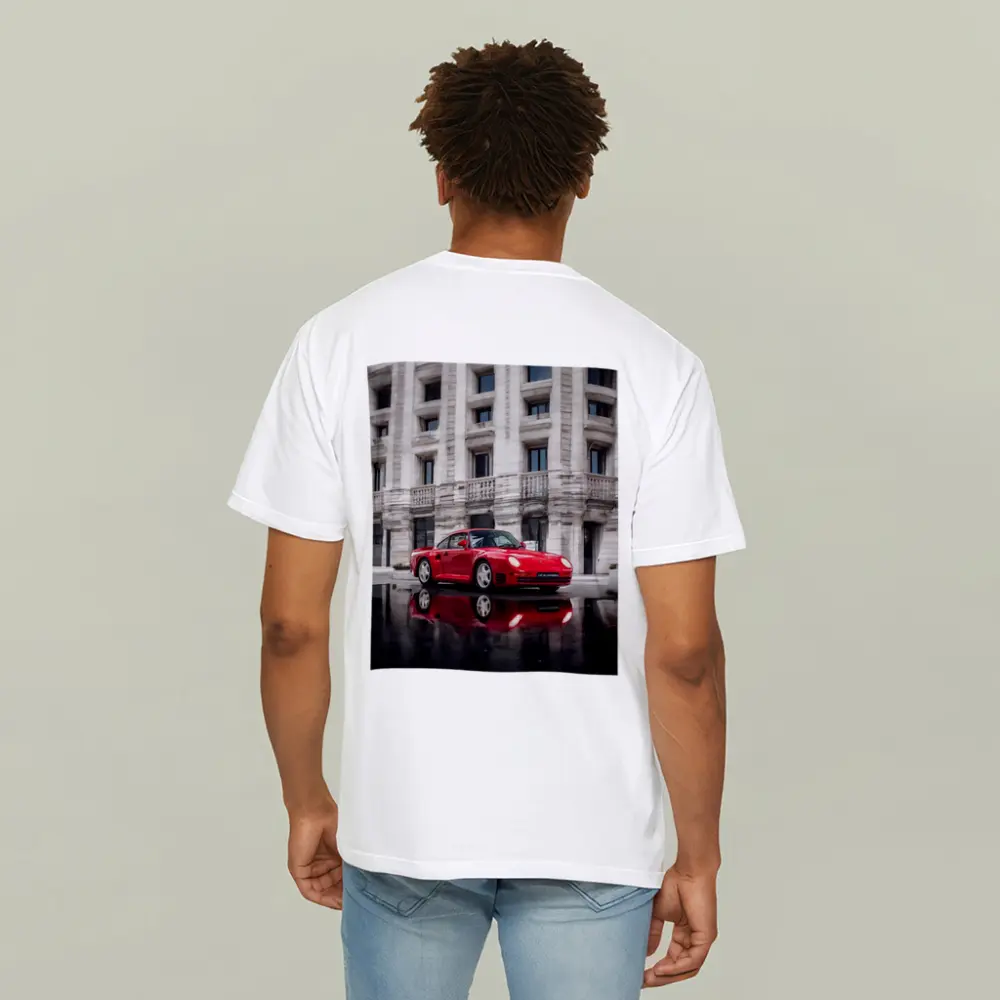 Red Porsche 959 Classic Supercar Urban Setting – T-Shirts