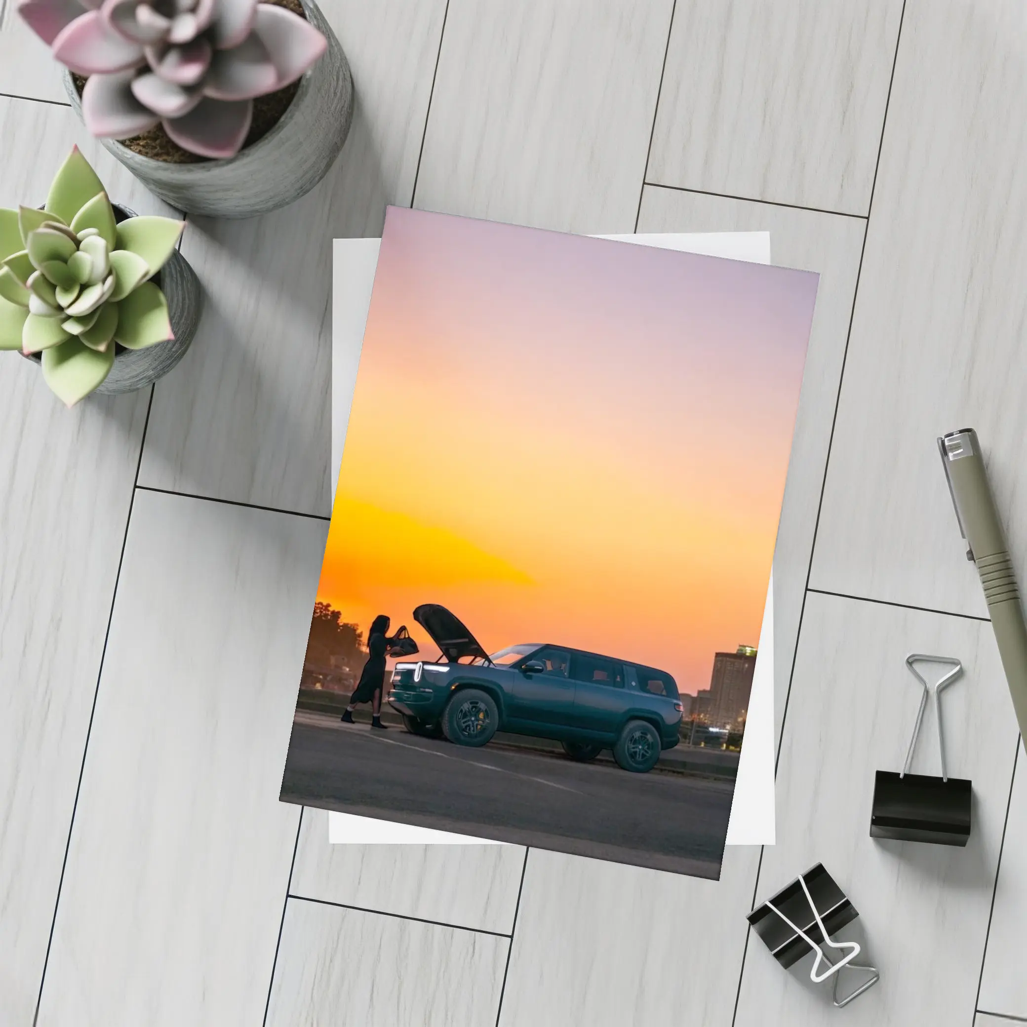 Rivian R1S Electric SUV City Sunset – Postcards